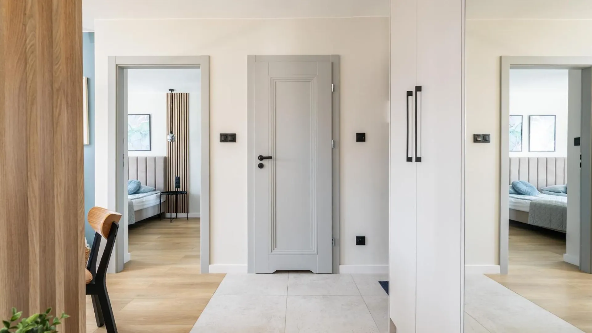 Blue Matcha Premium Apartment Okopowa Warsaw Poland